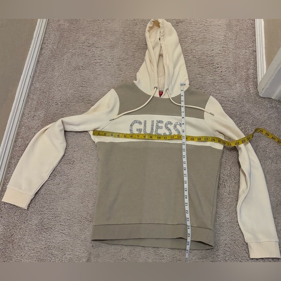 NWOT Guess Hoodie - Picture 4 of 4